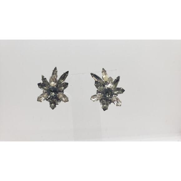 Vintage Earrings Rhinestone Smokey Topaz & Clear Flower 1950s Clip On - Picture 4 of 10